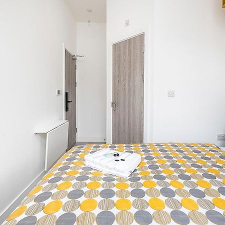 Victorian Beauty With Private Toilet And Shower Near Tube Station Λονδίνο Εξωτερικό φωτογραφία